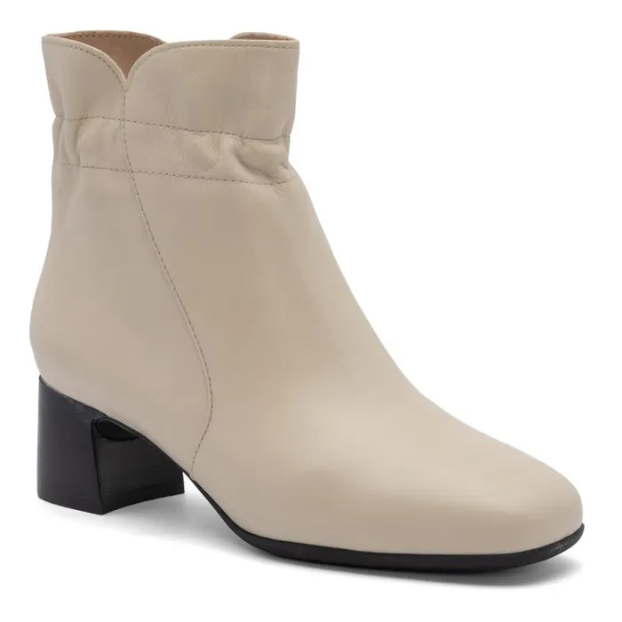 ABEO Avenue Mid Metatarsal Beige Womens Abeo Boots