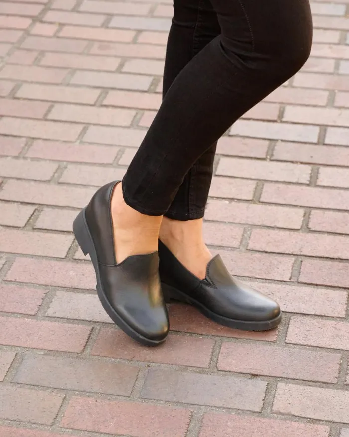 ABEO Horizon Slip On Metatarsal Black Womens Abeo Casual Shoes
