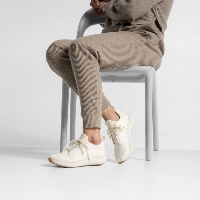 ABEO MXV Cruise Metatarsal White Womens Abeo Casual Shoes