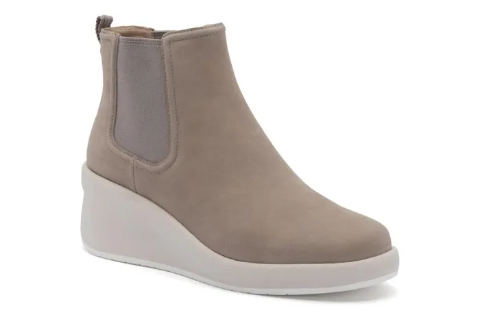 ABEO Passage Chelsea Brown Womens Abeo Boots