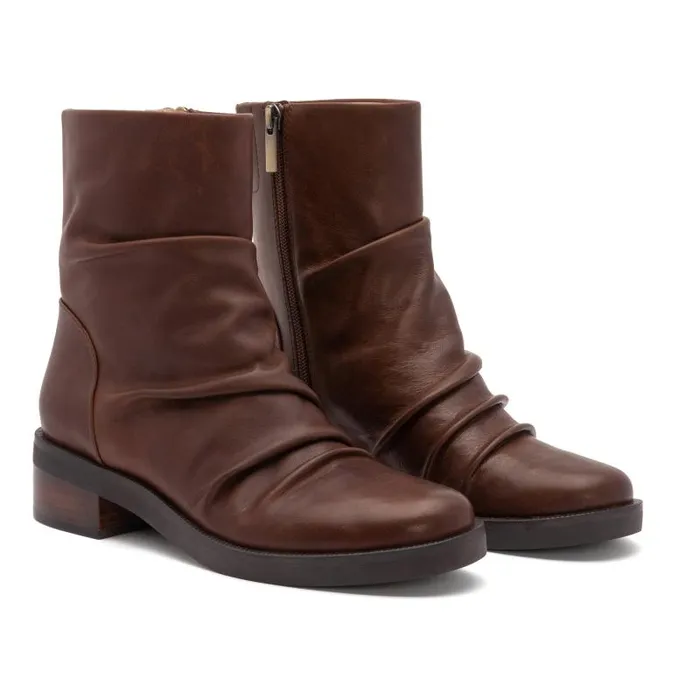 ABEO Traverse Scrunch Brown Womens Abeo Boots