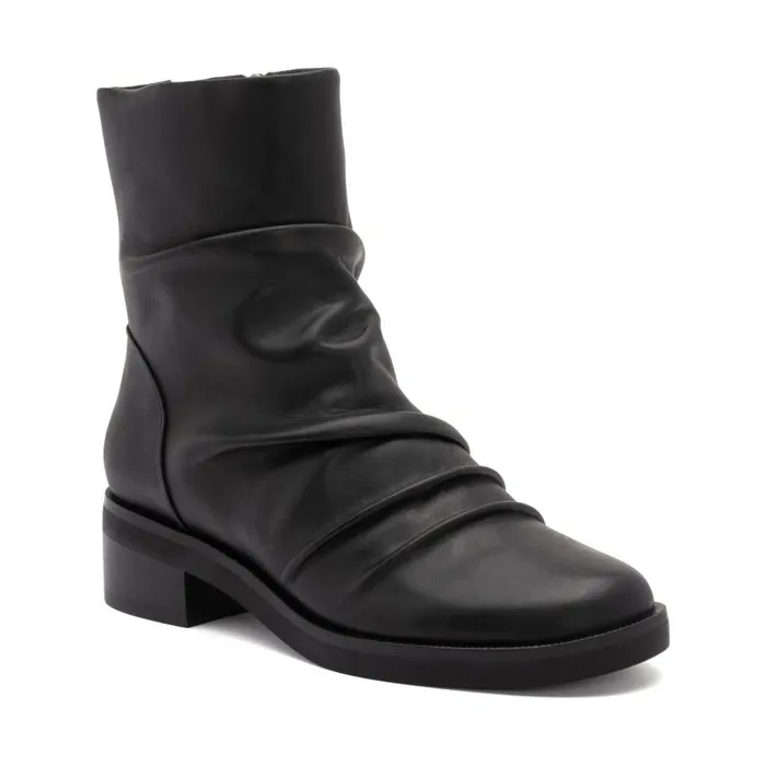 ABEO Traverse Scrunch Metatarsal Black Womens Abeo Boots