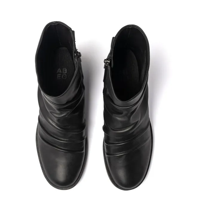 ABEO Traverse Scrunch Metatarsal Black Womens Abeo Boots