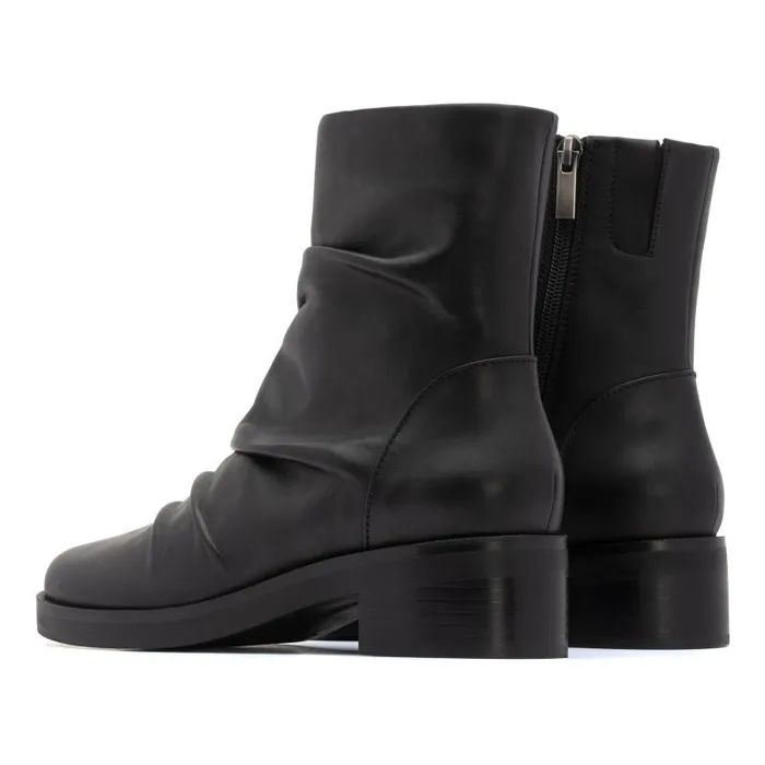 ABEO Traverse Scrunch Metatarsal Black Womens Abeo Boots