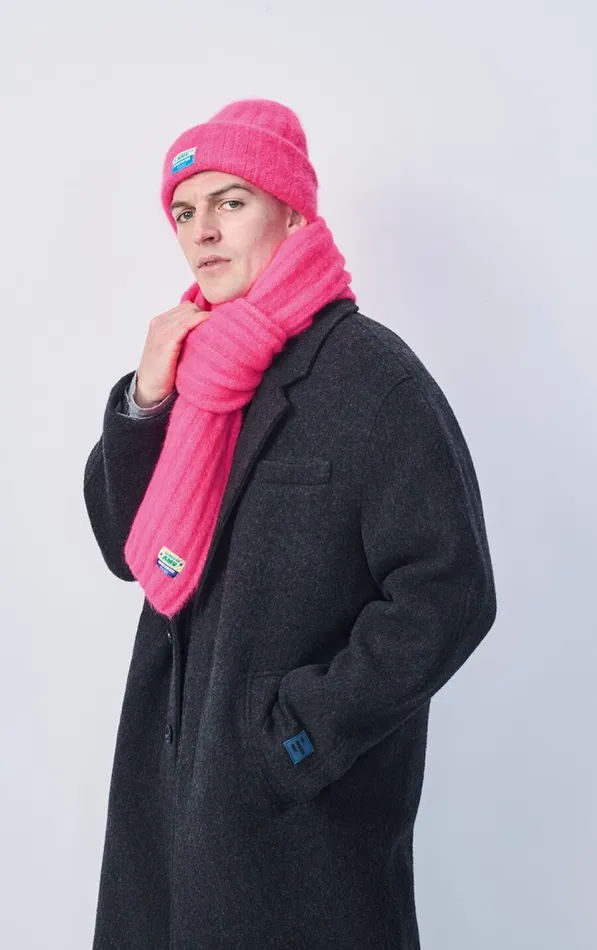 American Vintage Beanies and Caps WomenMen Beanie Vitow Neon Pink Melange American Vintage Beanies and Caps WomenMen Beanie Vitow Neon Pink Melange