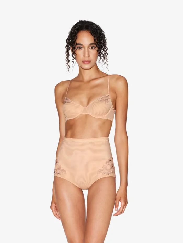 Balconette Bra In Sand Stretch Tulle Lingerie La Perla Balconette