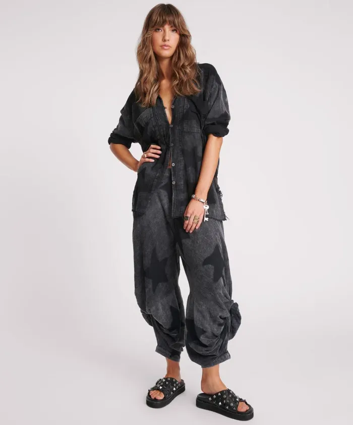 BLACK STAR MUSLIN LONGLINE SHIRT Women One Teaspoon Shirts BLACK STAR MUSLIN LONGLINE SHIRT Women One Teaspoon Shirts