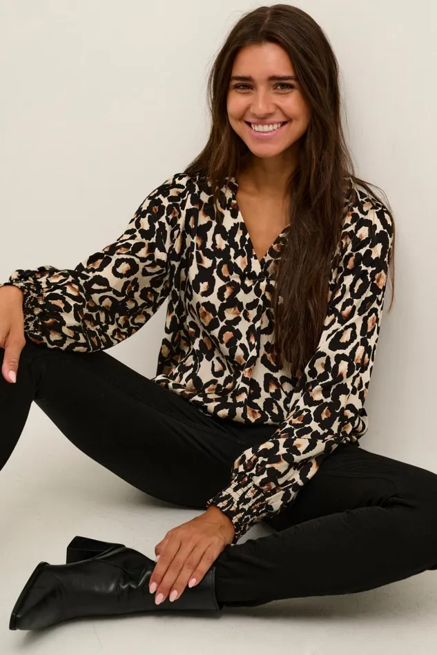 Blouses Women CULTURE CUvinca Leopard Blouse Oyster Gray