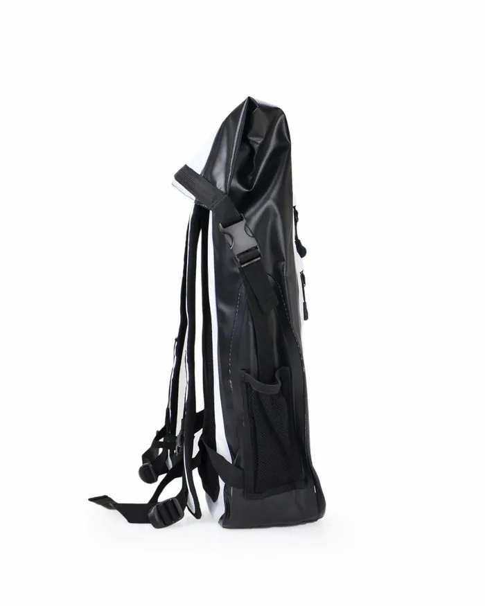 Body Glove Pumps Boards Seaside 25L Waterproof Floatable Backpack 8211 White