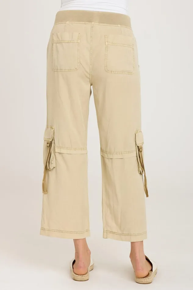 Clothing Crops XCVI Bazel Crop Linwood Sands Pigment