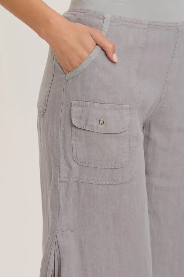 Clothing Crops XCVI Contina Crop Lead Cast