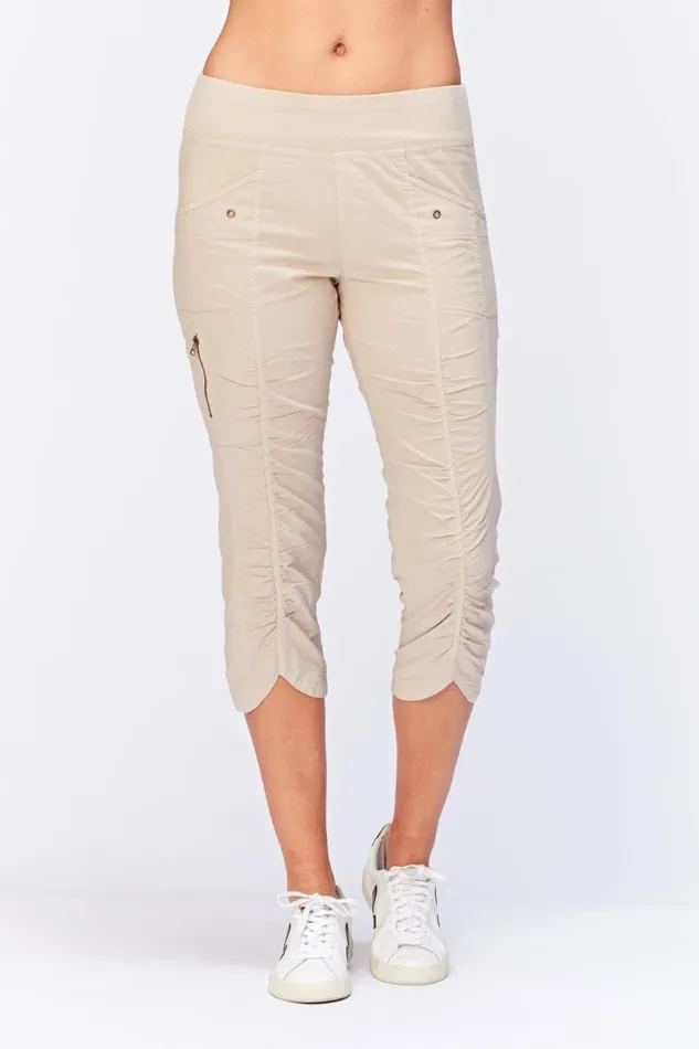 Clothing Crops XCVI Iris Crop Sand