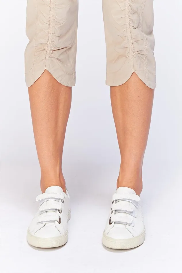 Clothing Crops XCVI Iris Crop Sand