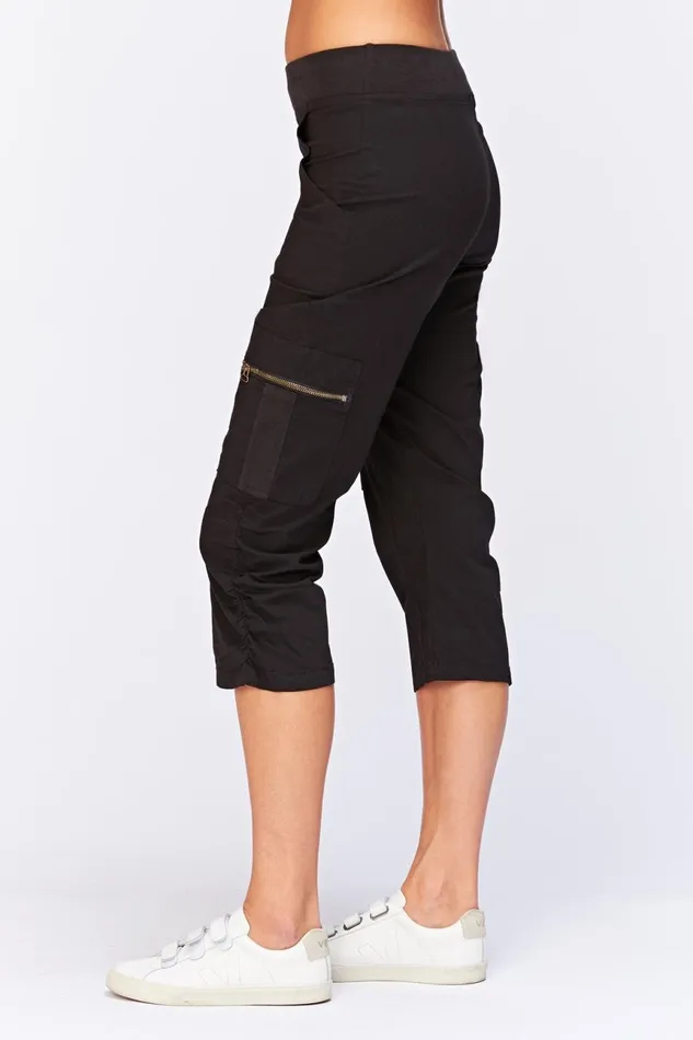 Clothing Crops XCVI Nadia Crop Black