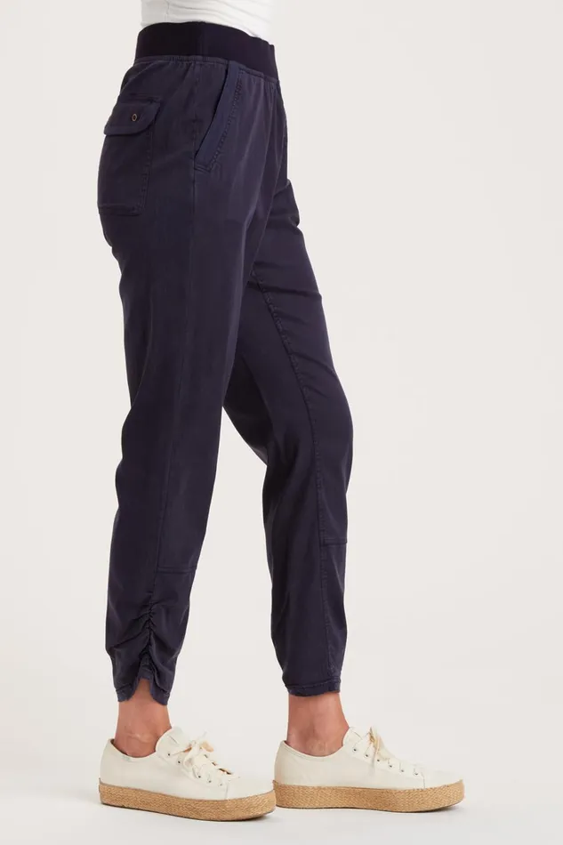 Clothing Pants XCVI Leanne Pant Navy