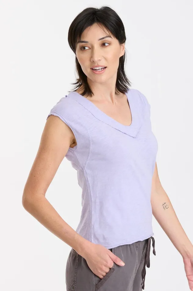 Clothing Tees XCVI Neela VNeck Wind Flower