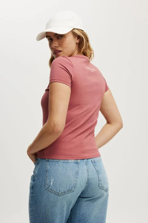 Fitted Graphic Longline Tee Champs Elysees Rosewood Women Cotton On Tops Fitted Graphic Longline Tee Champs Elysees Rosewood Women Cotton On Tops