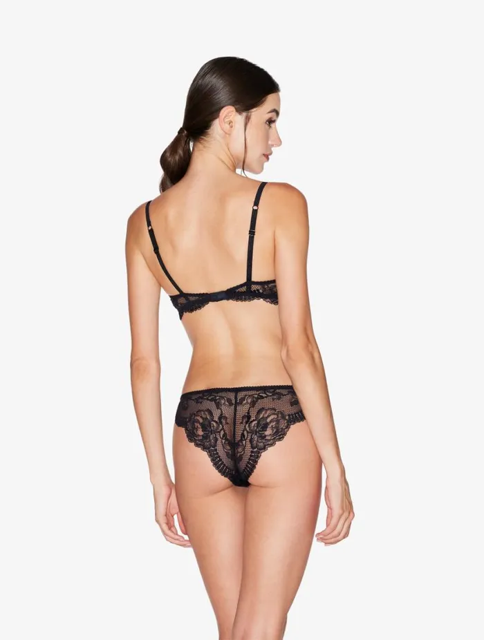 Lace Balconette Bra In Black Lingerie La Perla Balconette