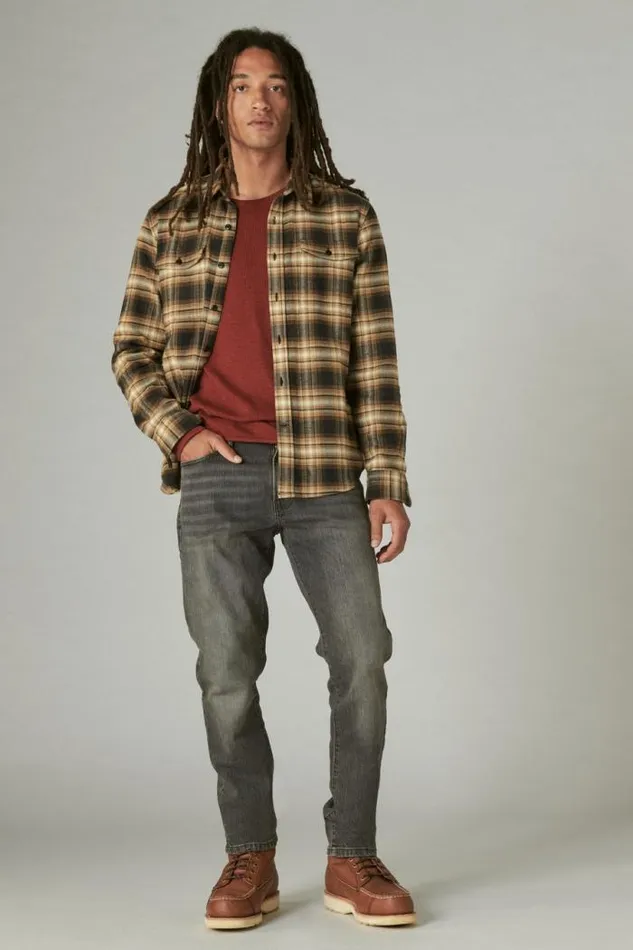 Lucky Brand 410 Athletic Straight Comfort Stretch Jean Hanover Men Jeans