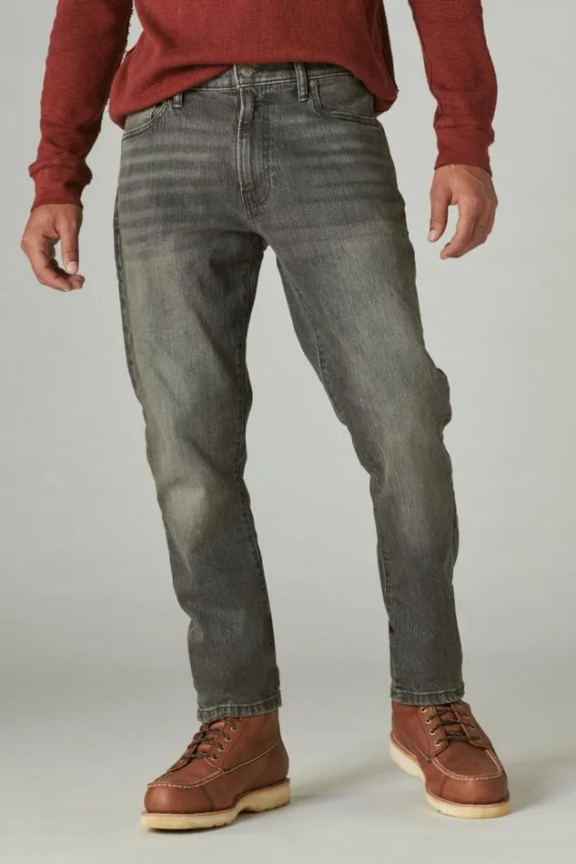 Lucky Brand 410 Athletic Straight Comfort Stretch Jean Hanover Men Jeans