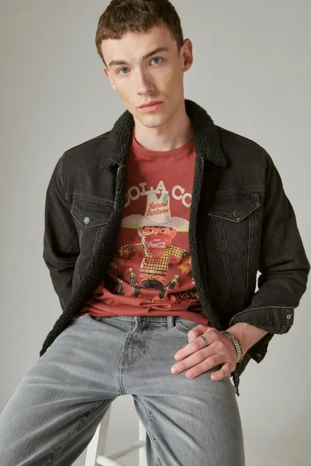 Lucky Brand Coca Cola Cowboy Tee Apple Butter Men Graphic Tees