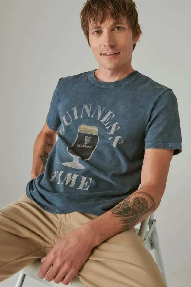 Lucky Brand Guinness Time Tee Midnight Navy Men Graphic Tees