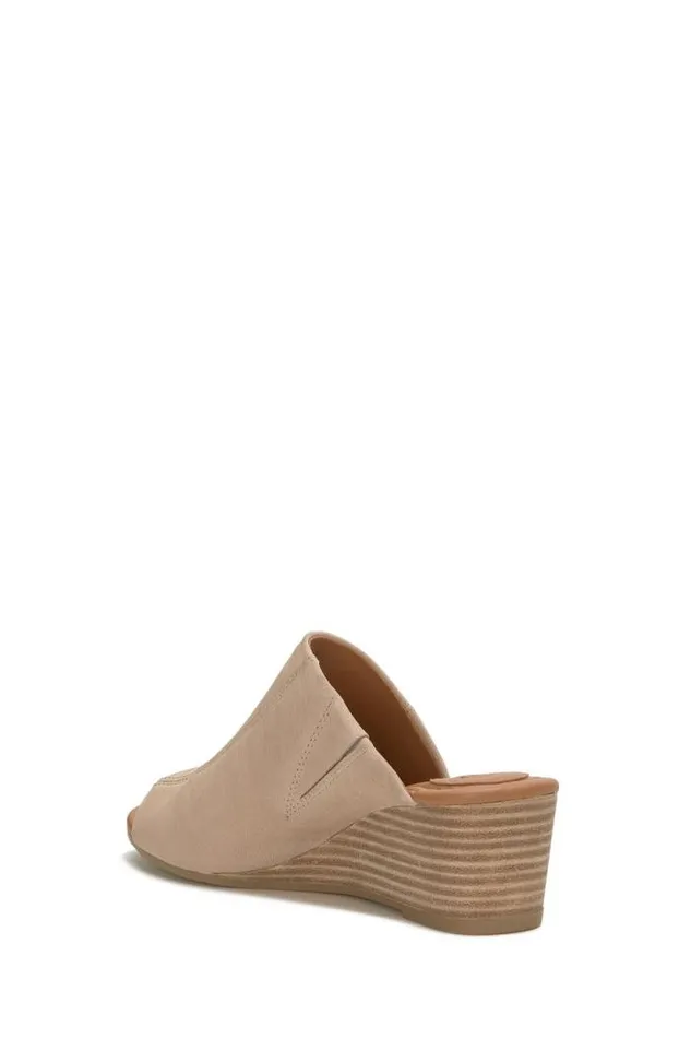 Lucky Brand Malenka Wedge Medium Beige Women Shoes