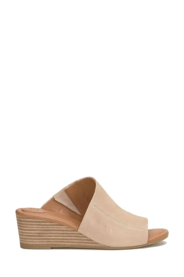 Lucky Brand Malenka Wedge Medium Beige Women Shoes