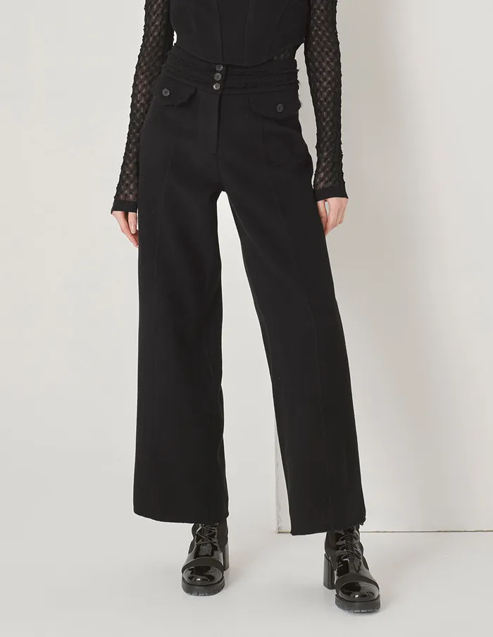 MARYLING Pants and Shorts Black Cropped WideLeg Pants With Pleated Waist Black 8211 Women MARYLING Pants and Shorts Black Cropped WideLeg Pants With Pleated Waist Black 8211 Women