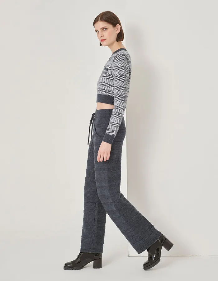 MARYLING Pants and Shorts Gradient Light Grey Pattern Knit Trousers Grey 8211 Women MARYLING Pants and Shorts Gradient Light Grey Pattern Knit Trousers Grey 8211 Women
