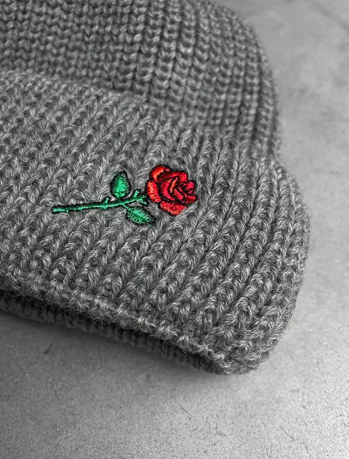 MenWomen BEANIES CAPS and SCARVES Vertere Berlin SHORT WOOL BEANIE ROSE EMBROIDERY 8211 LIGHTGREY