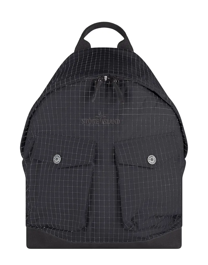 Mens 91398 Reflective Ripstop Chin Rucksack In Black Stone Island Bags
