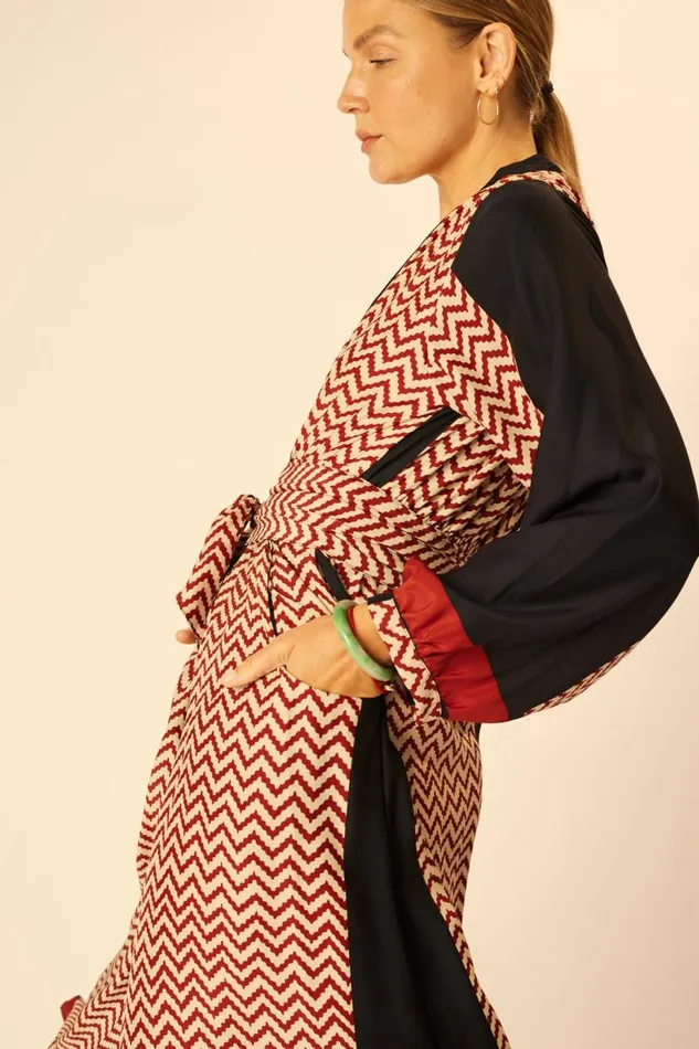 Natalie Martin NICO LS MAXI WITH SASH Block Zigzag Noire Shop Dresses