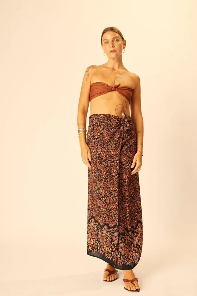 Natalie Martin SARONGSCARF Petite Fleur Noire Shop Bottoms