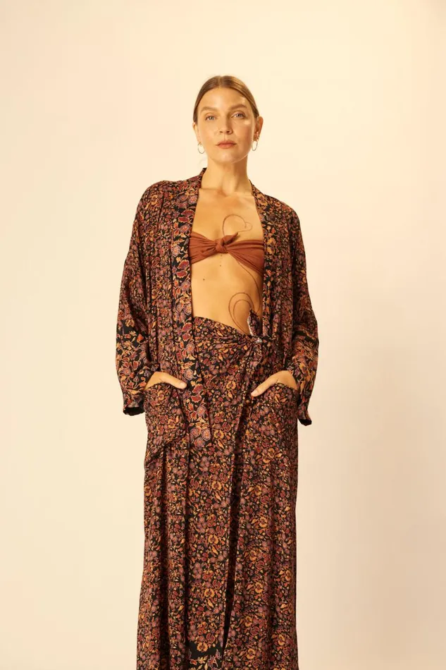 Natalie Martin SARONGSCARF Petite Fleur Noire Shop Bottoms
