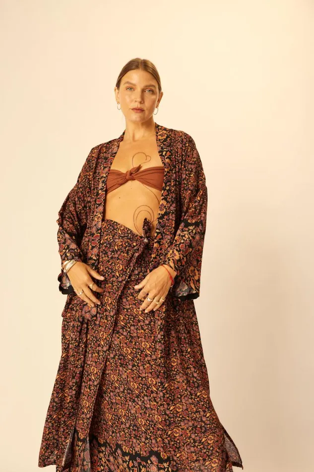 Natalie Martin SARONGSCARF Petite Fleur Noire Shop Bottoms