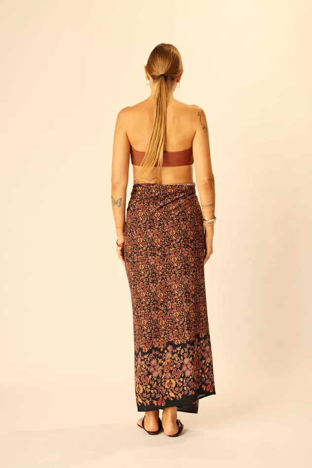 Natalie Martin SARONGSCARF Petite Fleur Noire Shop Bottoms