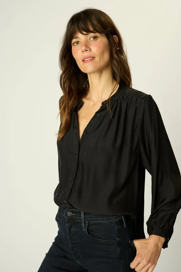 Natalie Martin TOLAN SHIRT Black Silk Shop Tops