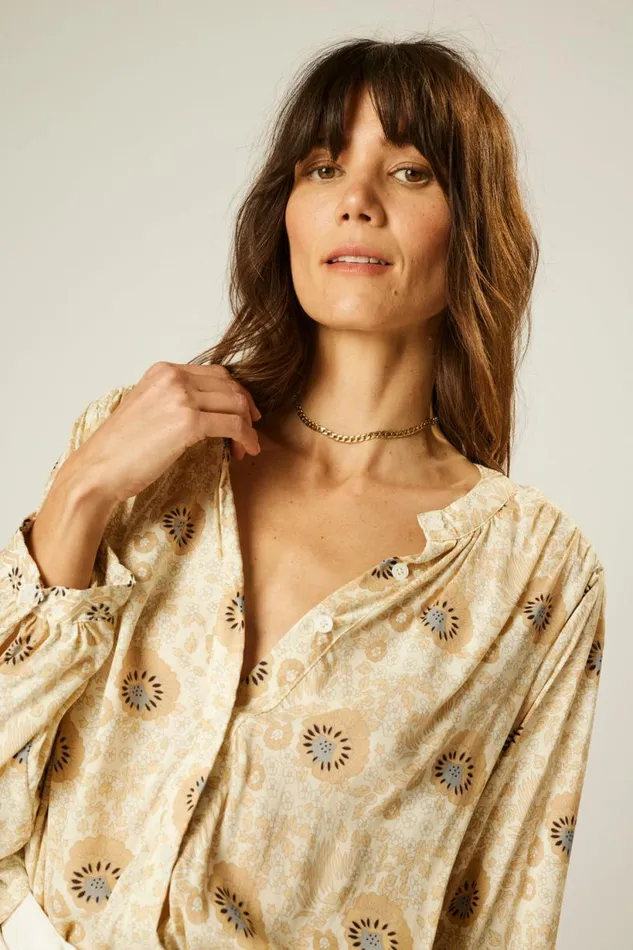 Natalie Martin TOLAN SHIRT Vintage Flowers Sand Shop Tops