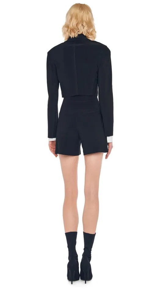 Norma Kamali Wardrobe ELEPHANT PLEAT SHORT With CROPPED SINGLE BREASTED JACKET 8211 Clothing Norma Kamali Wardrobe ELEPHANT PLEAT SHORT With CROPPED SINGLE BREASTED JACKET 8211 Clothing