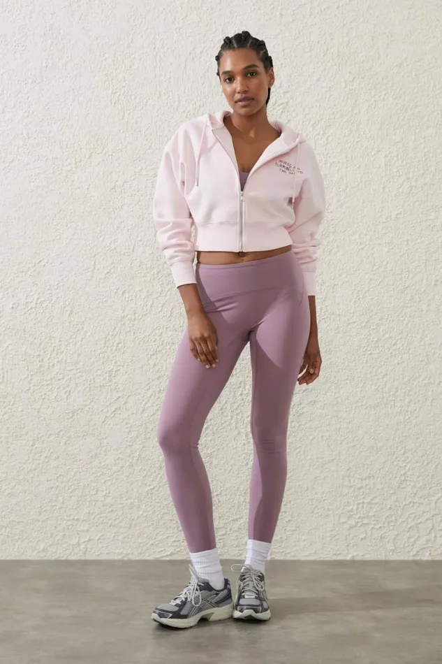 Plush Essential Graphic Cropped Zip Through Cherry Dreamlcn Amber Vittoria Women Cotton On Sweats and Hoodies Plush Essential Graphic Cropped Zip Through Cherry Dreamlcn Amber Vittoria Women Cotton On Sweats and Hoodies