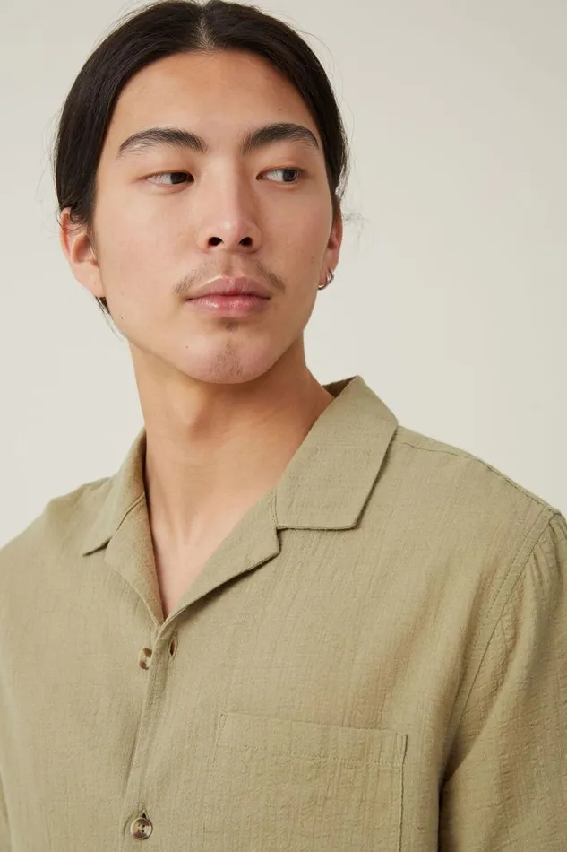 Riviera Short Sleeve Shirt Avocado Men Cotton On Shirts and Polos Riviera Short Sleeve Shirt Avocado Men Cotton On Shirts and Polos