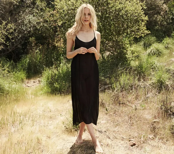 Slips Women DEN Long Scoop Neck Slip Black