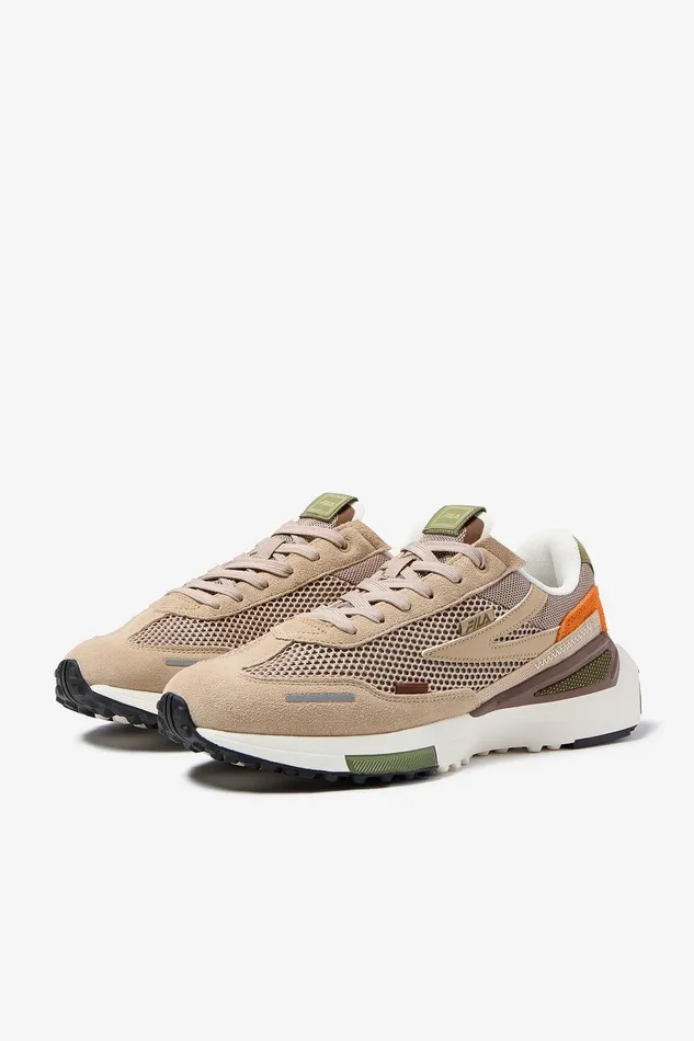 Sneakers Men Fila Levonte TXR 252 Goatirish Creamsphagnum Sneakers Men Fila Levonte TXR 252 Goatirish Creamsphagnum