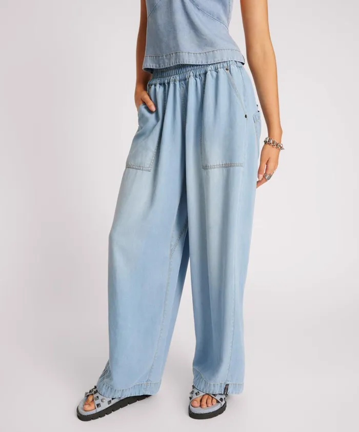 SOFT BLUE TENCEL PARACHUTE PANTS Women One Teaspoon Bottoms SOFT BLUE TENCEL PARACHUTE PANTS Women One Teaspoon Bottoms