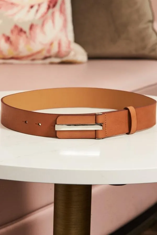 Sosandar Bags and Belts Women Tan Leather Waist Belt With Silver Clasp Silver