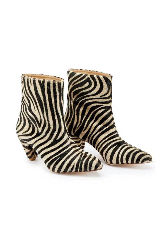 Sosandar Boots Women Zebra Print Leather Pull On Ankle Boot