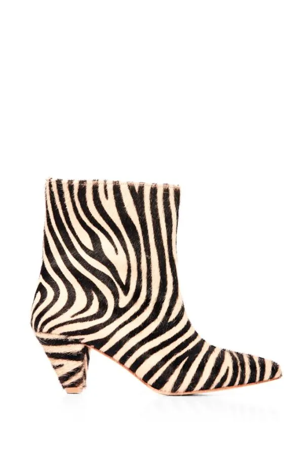 Sosandar Boots Women Zebra Print Leather Pull On Ankle Boot Sosandar Boots Women Zebra Print Leather Pull On Ankle Boot