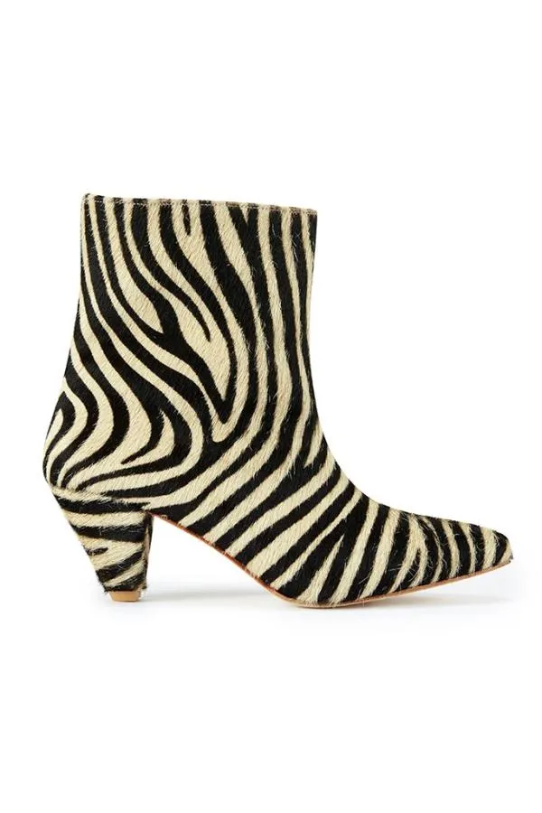 Sosandar Boots Women Zebra Print Leather Pull On Ankle Boot Sosandar Boots Women Zebra Print Leather Pull On Ankle Boot