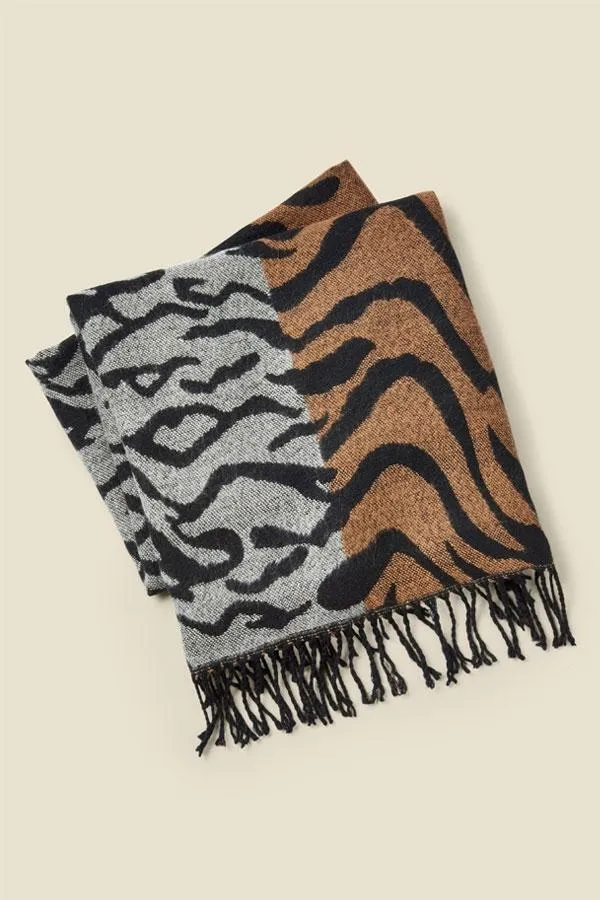 Sosandar Hats Scarves and Gloves Women Amara Zebra Print Oversized Scarf Sosandar Hats Scarves and Gloves Women Amara Zebra Print Oversized Scarf